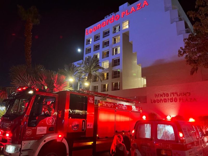 שריפה במלון לאונרדו פלאזה. צילום באדיבות כבאות והצלה לישראל מחוז דרום