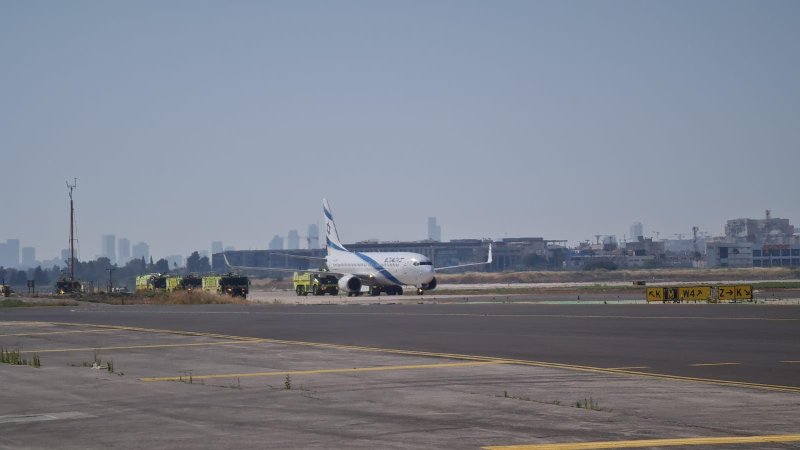 המטוס לאחר הנחיתה. צילום: רשות שדות התעופה