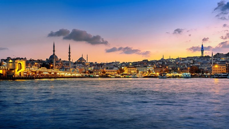 אינסטנבול, טורקיה. צילום: Freepik
