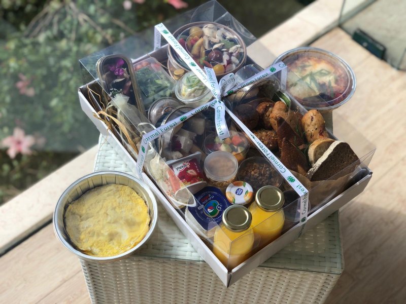 קופסת ארוחת בוקר במלון יערות הכרמל. צילום: יח"צ ישרוטל
