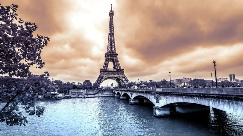 פריז במחלקת עסקים החל מ-1199 דולר. צילום 123rf