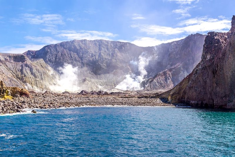 הר הגעש "האי הלבן" הידוע גם בשמו המאורי  Whakaari. צילום: 123rf
