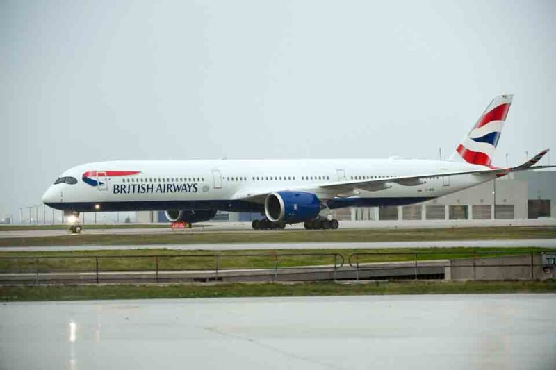קבלו אותו: איירבס A350-1000. צילום: יחצ בריטיש|אלכס קרוז