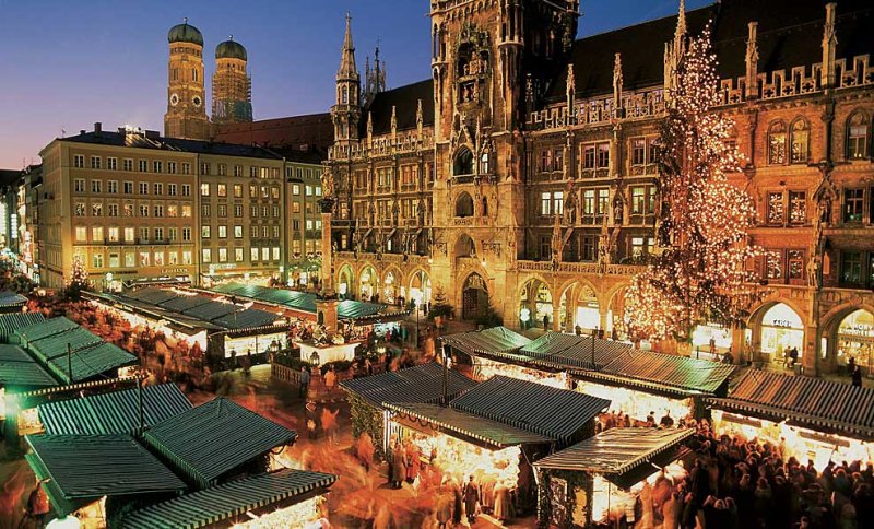 שוק חג המולד במריאנפלץ במינכן. צילום: פספורטניוז