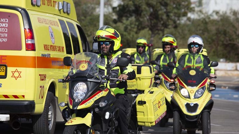 רוכבי יחידת האופנועים של מד"א. צילום: דוברות מד"א