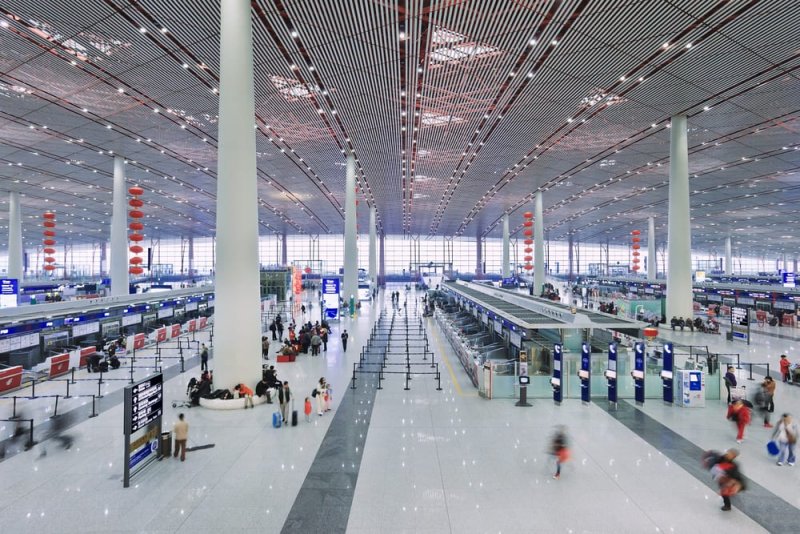 הטרמינל הגדול בעולם בנמל 'קפיטל' בבייג'ינג. צילום: shuutterstock