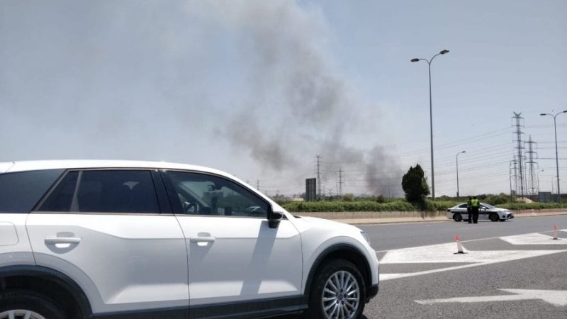 נחסם לתנועה כביש 5 סמוך למחלף ירקונים. צילום פספורטניוז|