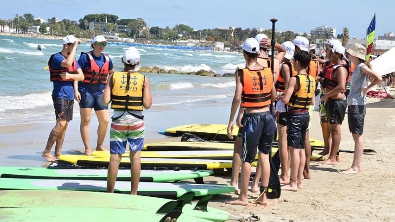 חניכי עמותת זיו נעורים בסיום פעילות עמותת זיו נעורים במלון רימונים חוף התמרים עכו. צלם: אשרי כהן  גל פרידמן