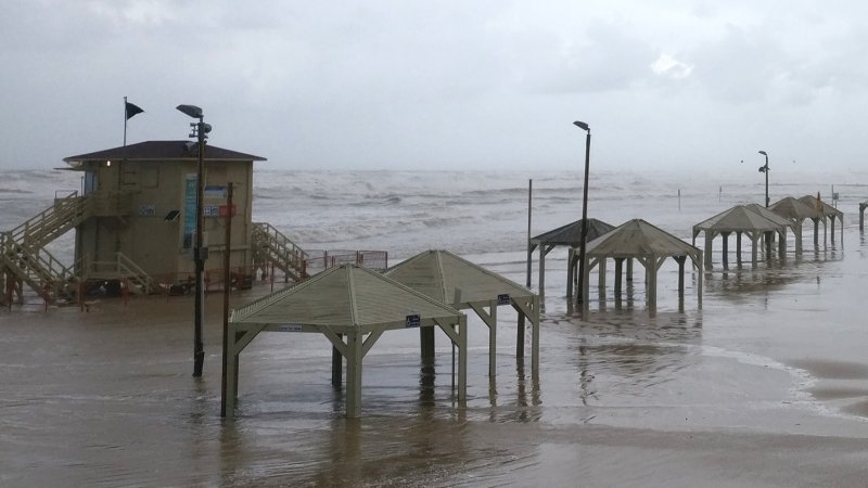 Tel Aviv Beaches in Winter (Photo: SHUTTERSTOCK)