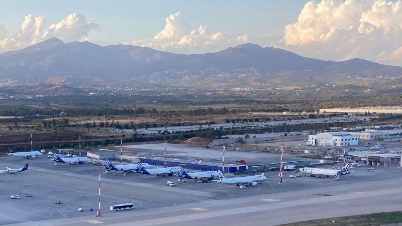 Athens Airport (Photo: Amit Kotler)