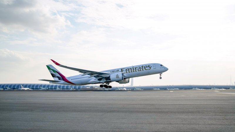 Emirates A350