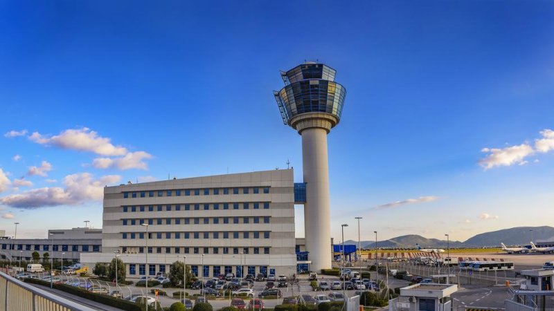 נמל התעופה הבינלאומי של אתונה. צילום: shutterstock
