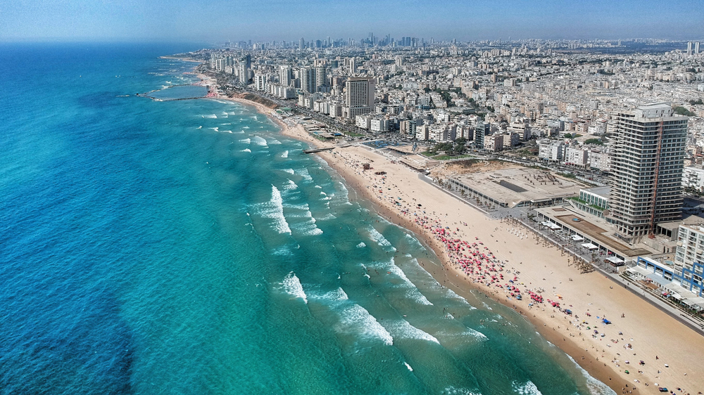 קו החוף של בת ים