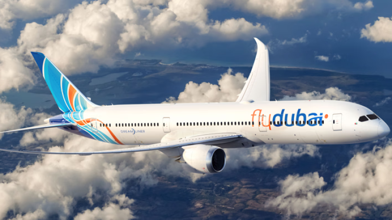 הדמיית מטוס FlyDubai מדגם בואינג 787-9