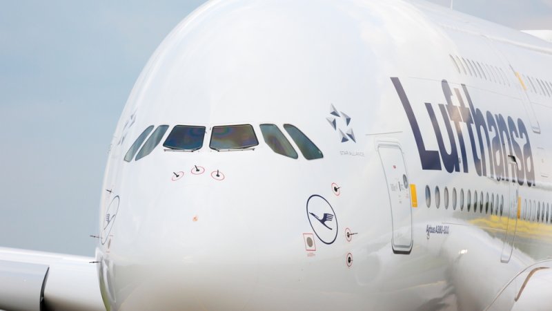 ה-A380 של לופטהנזה. צילום: Shutterstock