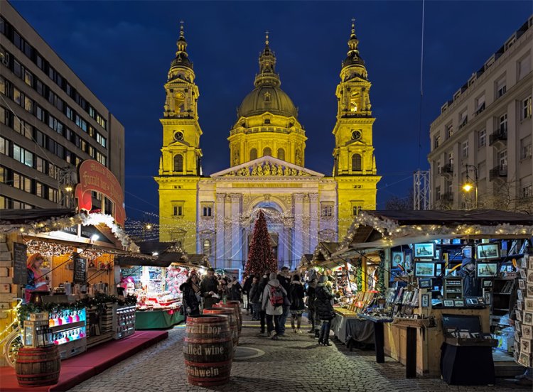 שוק חג המולד היפה ביותר באירופה. צילום: Shutterstock