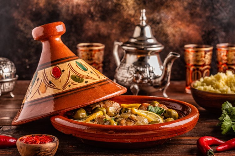 טאג׳ין מרוקאי מסורתי. מרקש לפודיז. צילום: Shutterstock