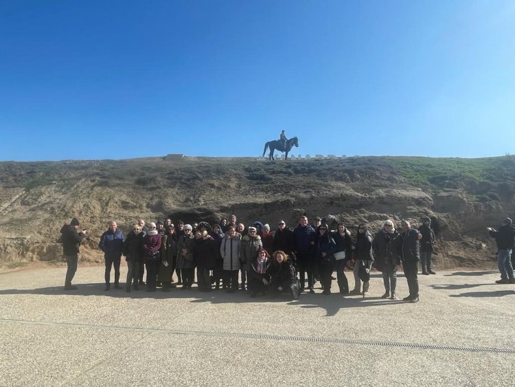 באחרונה יצאו עובדי החברה לסיור לימודי וטיול חברה בבאקו בירת אזרבייג'ן