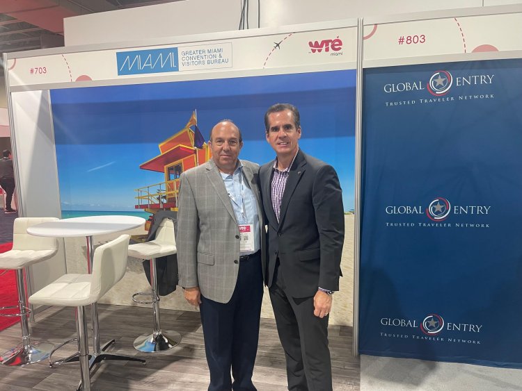 קווליר עם מנכ״ל  Miami Convention Visitors Bureau 