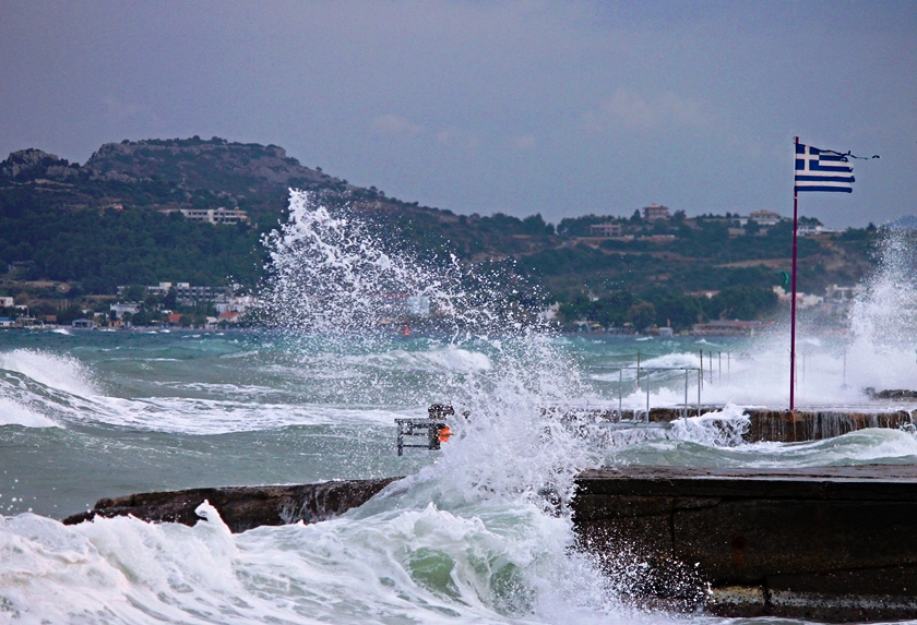 סערה ביוון (צילום: Shutterstock)