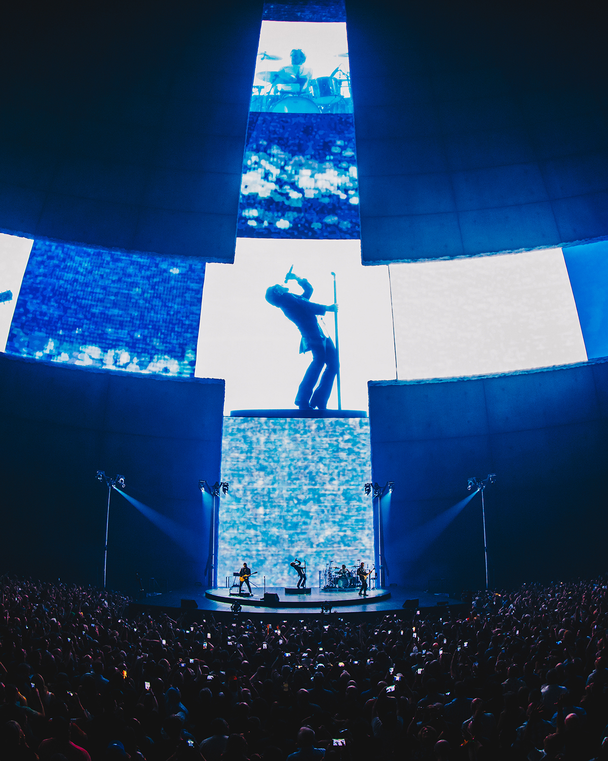 U2 בהופעה בווגאס (צילום: U2.COM)