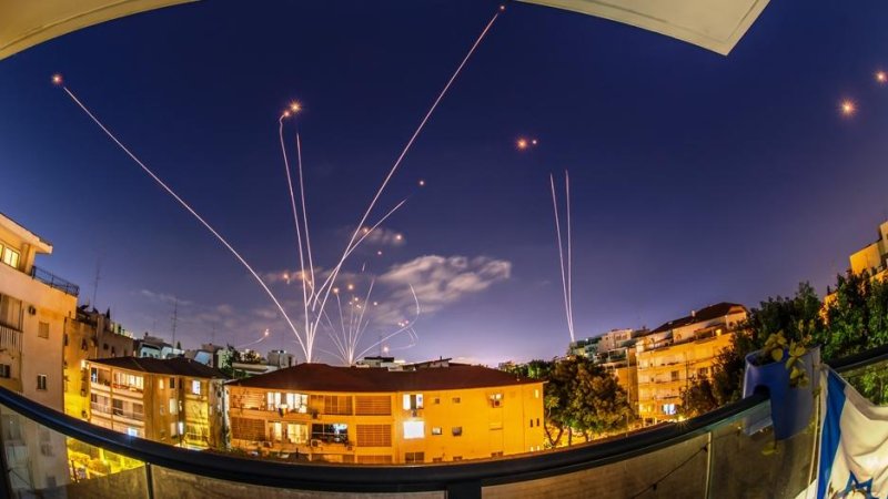 ירי טילים על ישראל (צילום: Shutterstock)