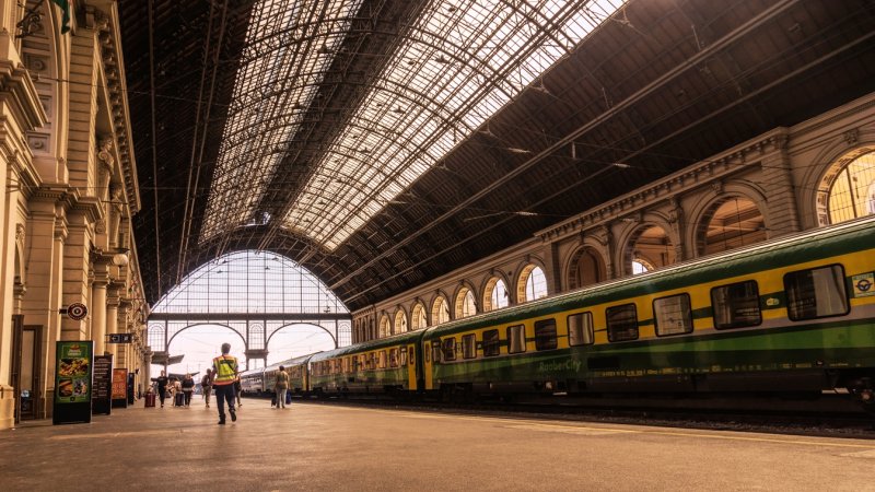 תחנת הרכבת Keleti בבודפשט, ממנה תצא הרכבת (צילום: Shutterstock)