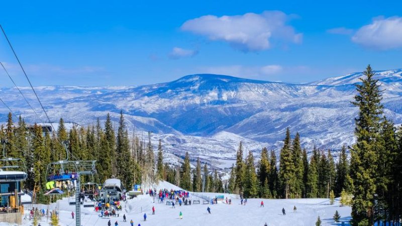 אתר סקי בקולורדו. Shutterstock
