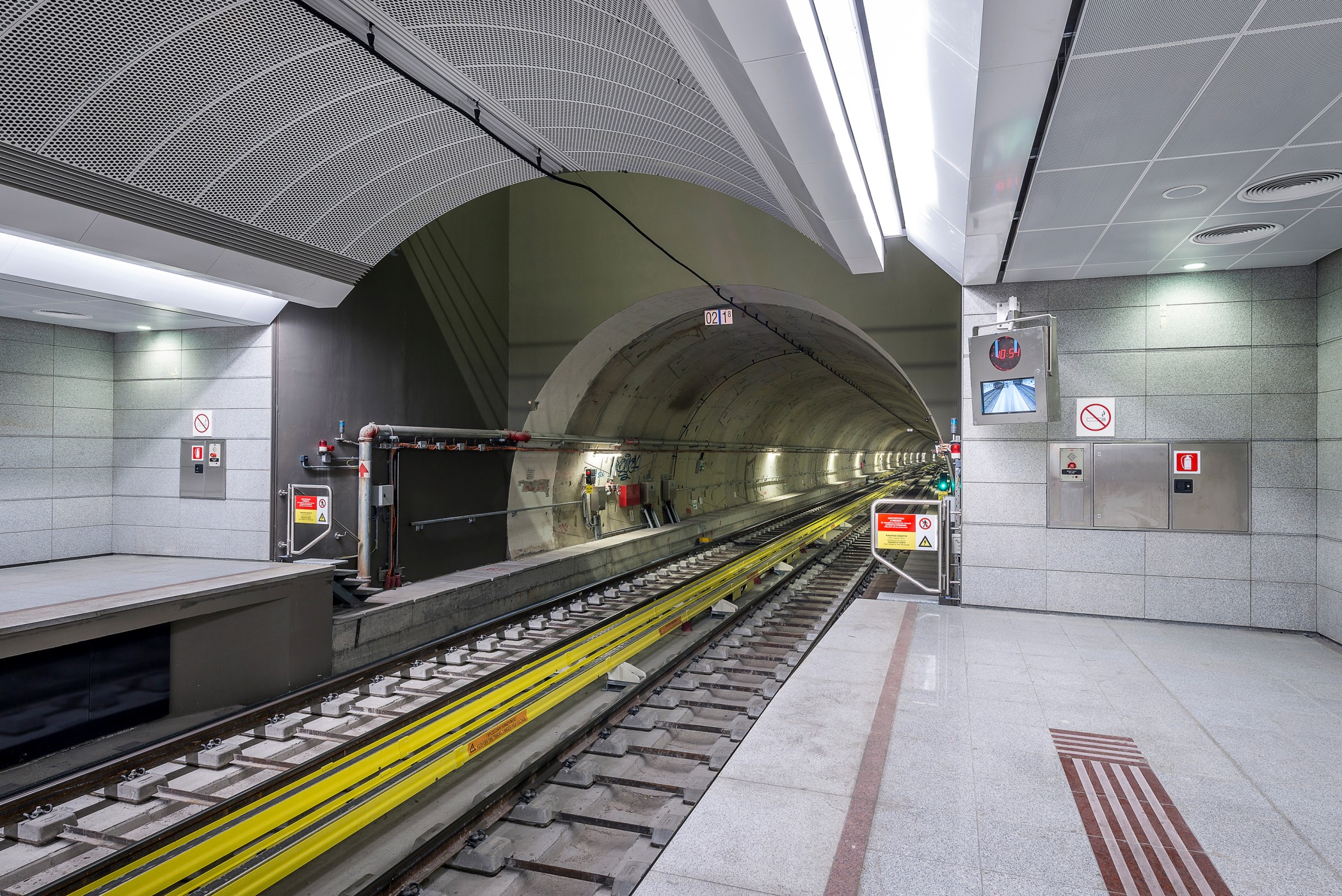 20 מטרים מתחת לאדמה (צילום: emetro.gr)