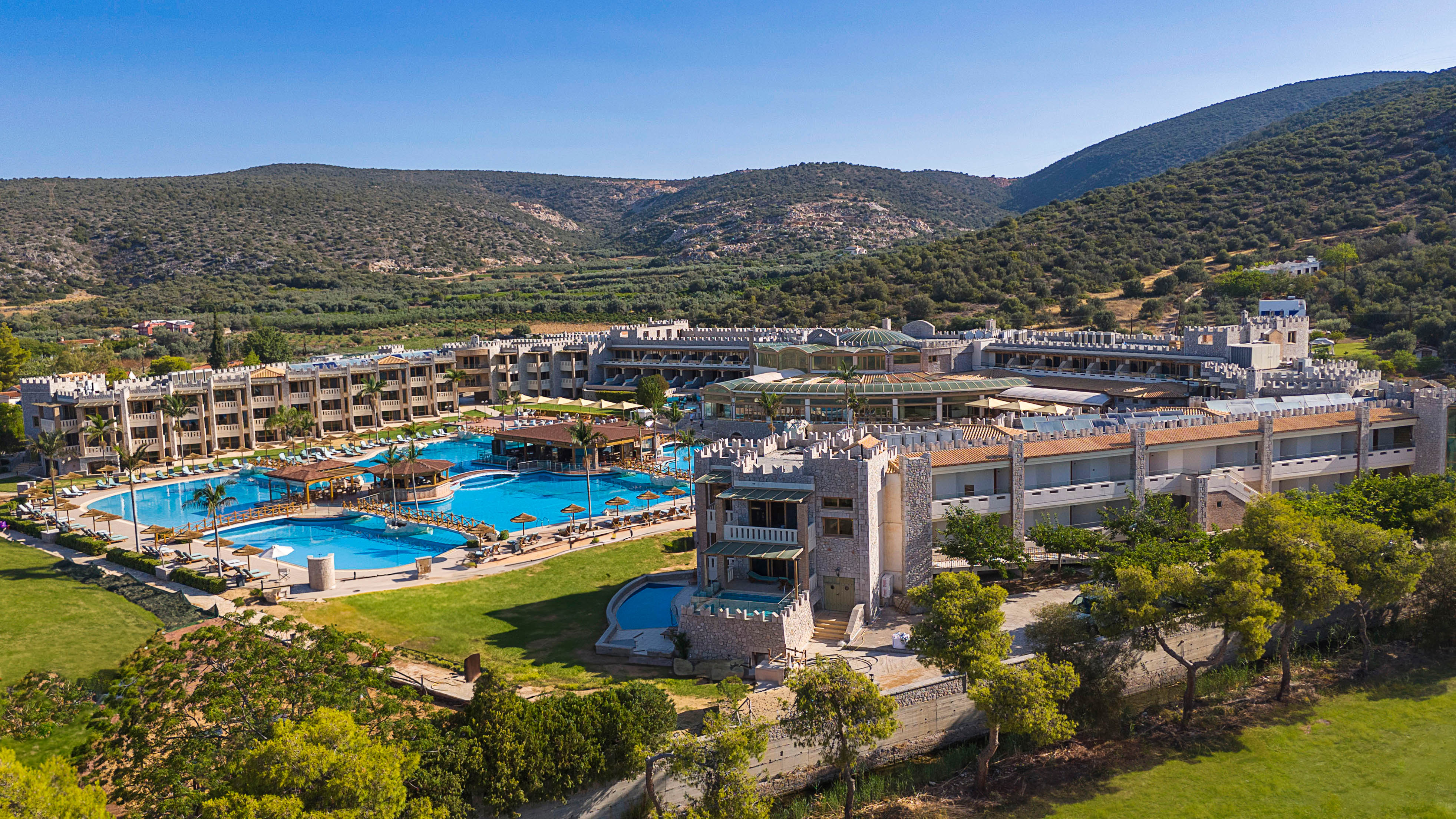 צילום: SEAFOS Luxury Resort & Spa